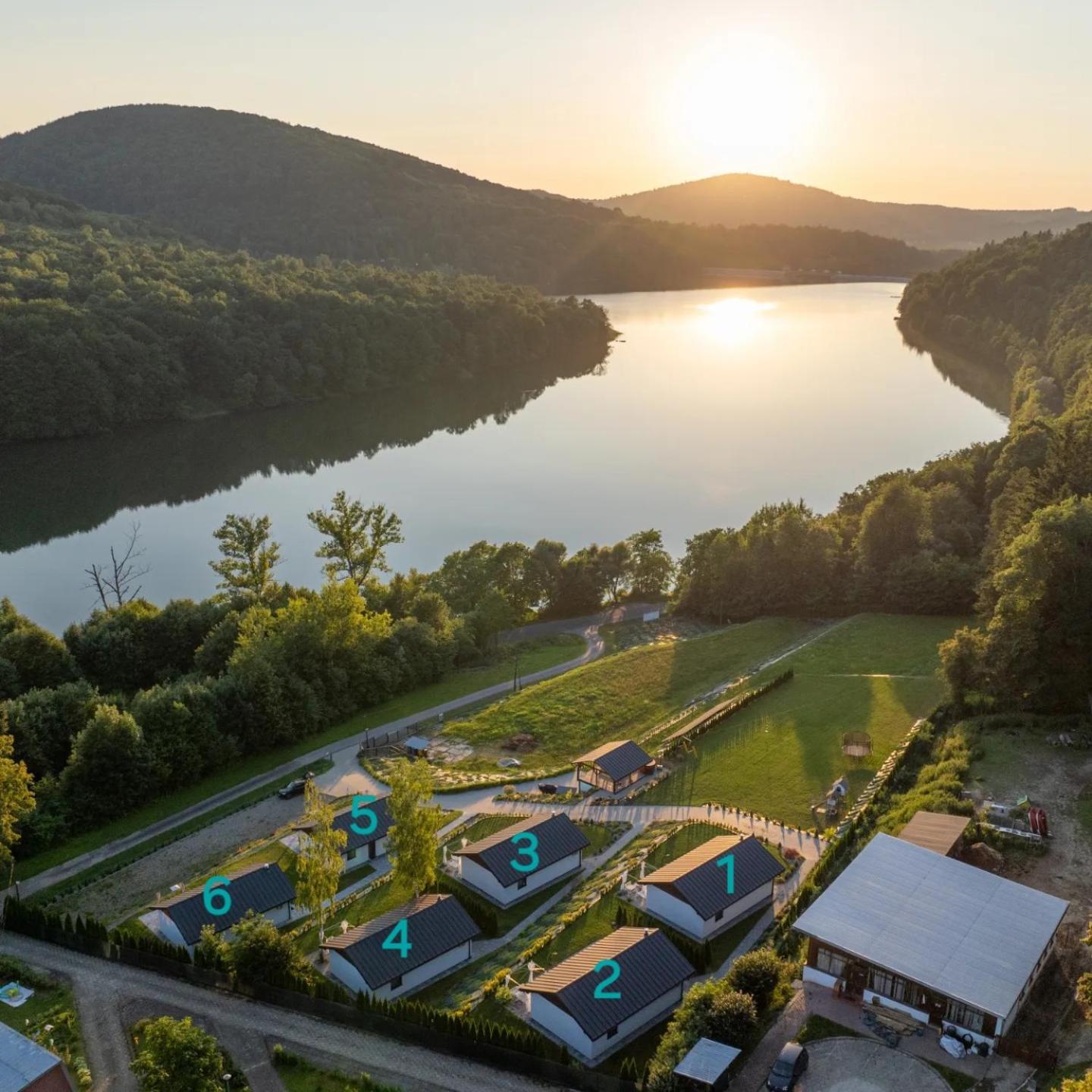 Domki Koziniec3 Na Wylacznosc Myczkowce Solina Bieszczady Luaran gambar