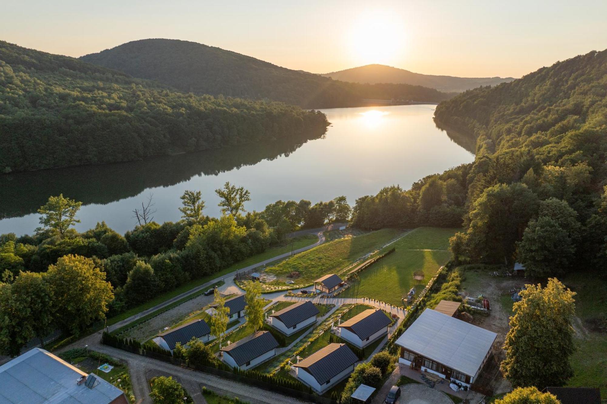 Domki Koziniec3 Na Wylacznosc Myczkowce Solina Bieszczady Luaran gambar